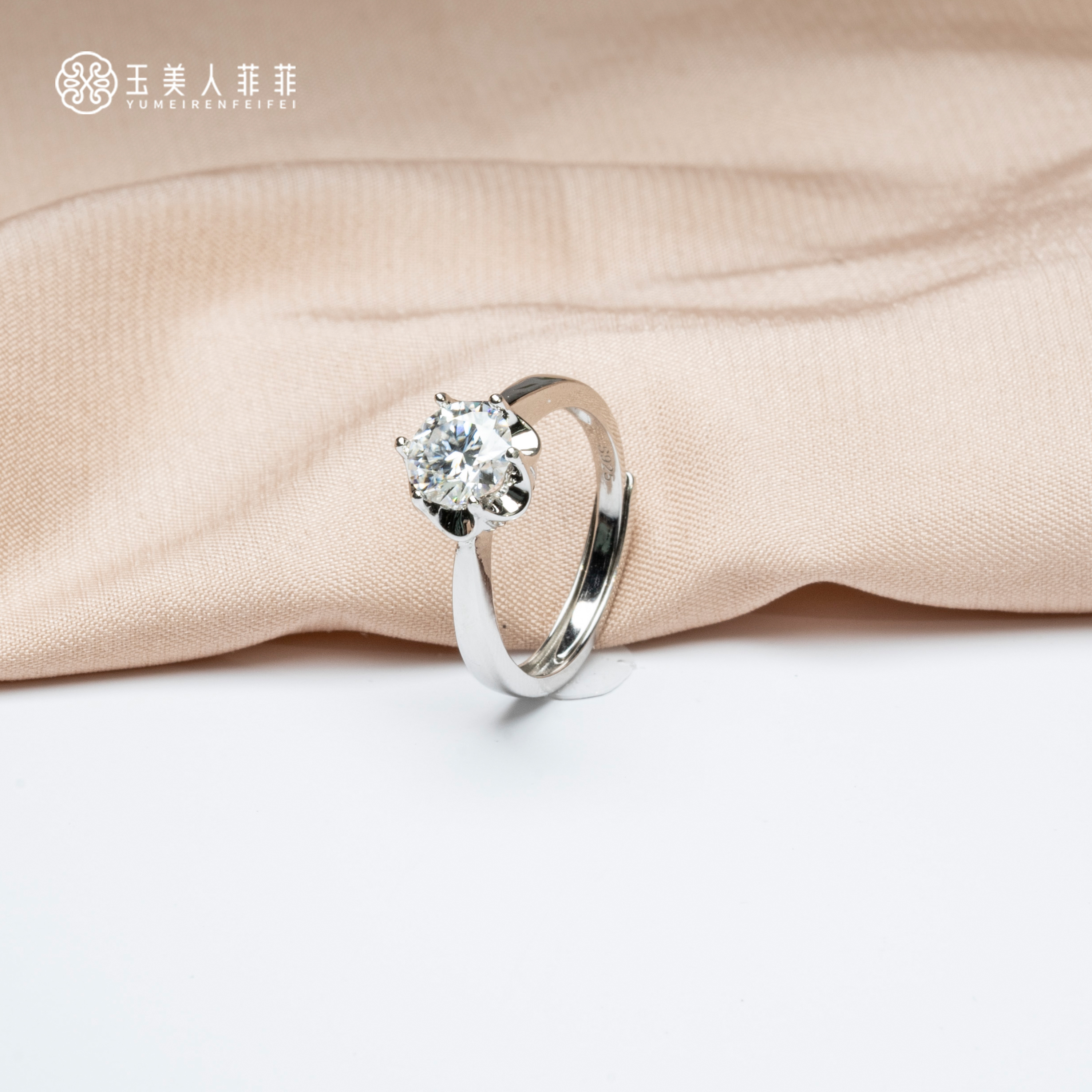 925银莫桑石银制品 S925莫桑石钻戒-六爪一克拉-试戴请勿变形