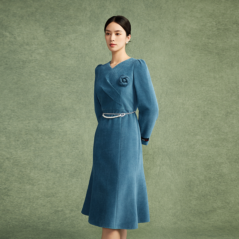 摩登雅致浪漫山茶花连衣裙2024年新款简约修身-MJFD04WOP370U71