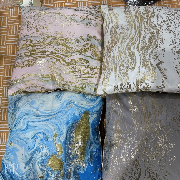 外贸出口水墨款抱枕尺寸约43*43左右发2个