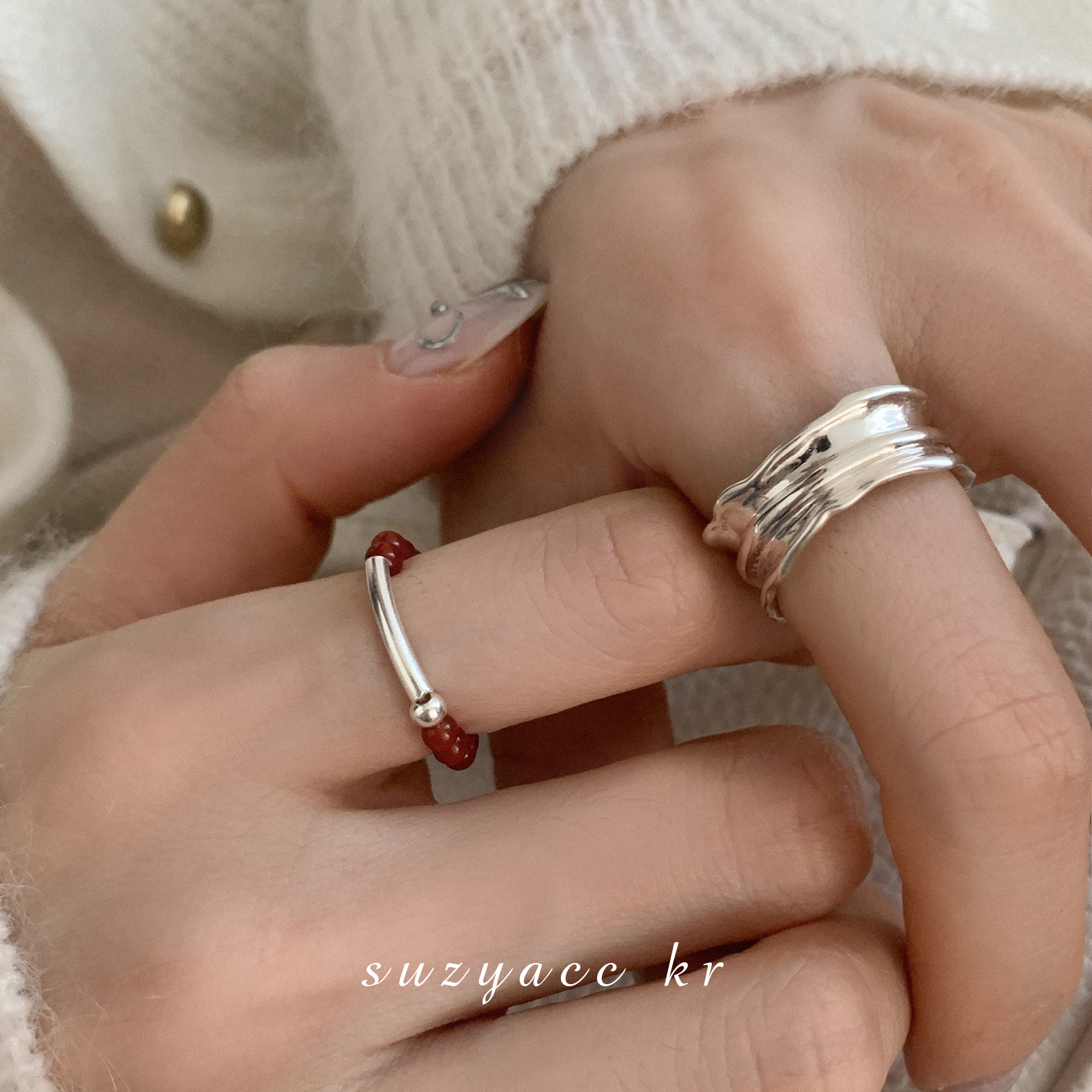 Suzyacc Kr 925银戒指 串珠纯银银管戒指小众简约J0654
