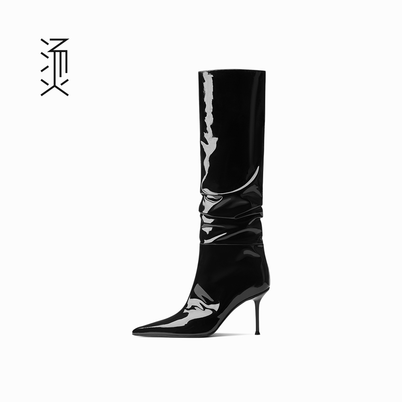 Feeeever/烫 社交女鞋黑薄漆革抽皱细高跟尖头高筒靴[Melinda]