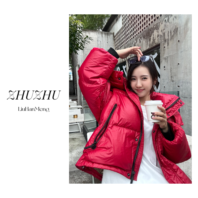 短款连帽白鸭绒羽绒服女