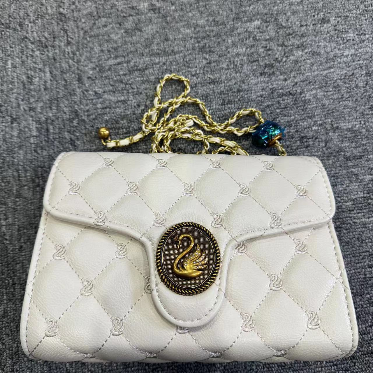 复古百搭女工斜挎单肩包