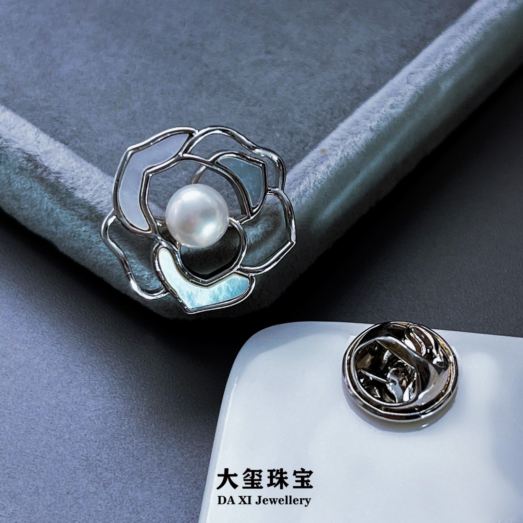 淡水珍珠胸针山茶花 6-7mm（非基地发货不带证书） FZ015