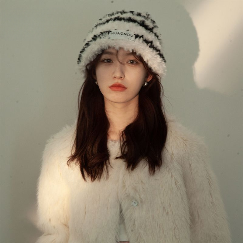 帽子女韩版黑白条纹显脸小毛绒绒保暖大头围毛线帽护耳堆堆帽男潮